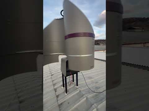 Customer Tests Tesup Atlas Wind Turbine with Anemometer &amp; Pyrometer!